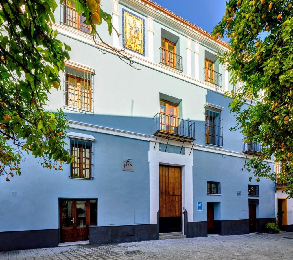 Palacio Del Siglo XVII Frente A Los Jardines De Murillo Sevilla Eksteriør billede