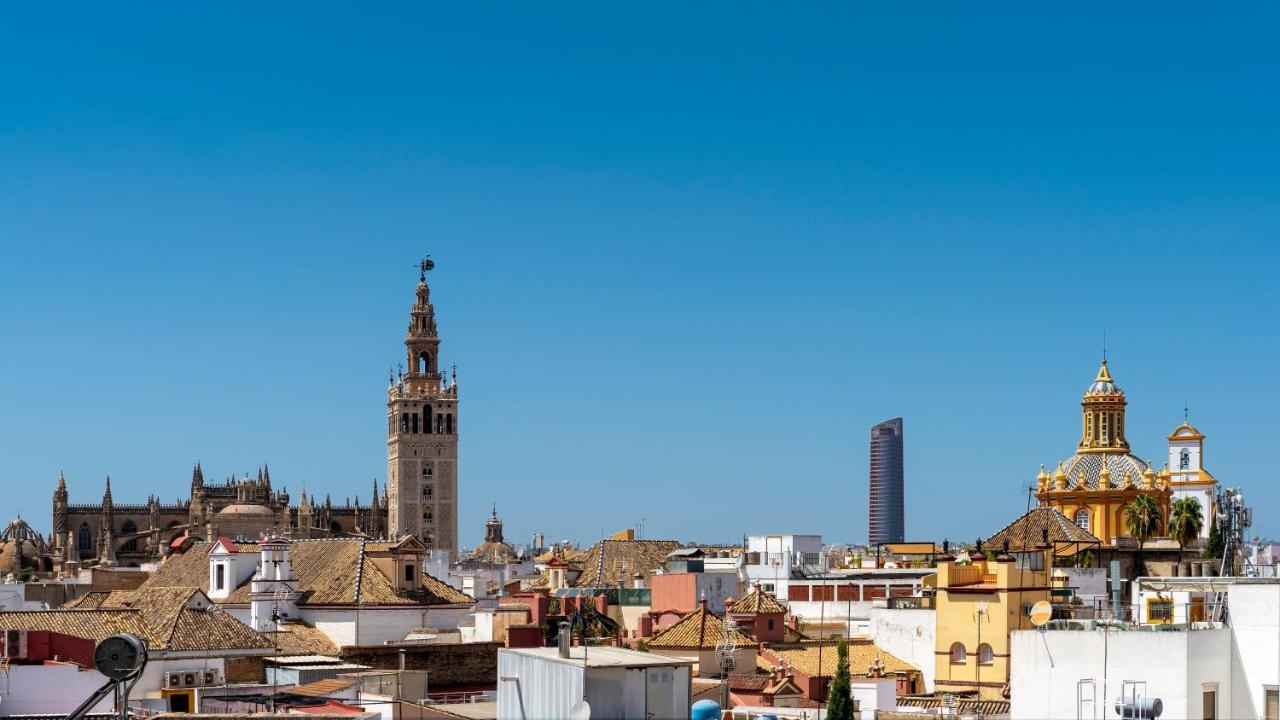 Palacio Del Siglo XVII Frente A Los Jardines De Murillo Sevilla Eksteriør billede